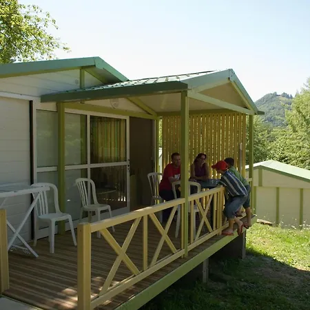 Chalet Avec Terrasse - 4 Pers. - Api-1-52-1588 Camping *