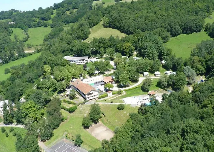 Chalet Avec Terrasse - 4 Pers. - Api-1-52-1588 * Saint-Girons (Ariege)